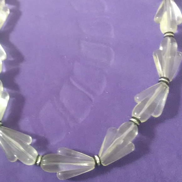 Fancy T-shirt w free necklace - Picture 6 of 6